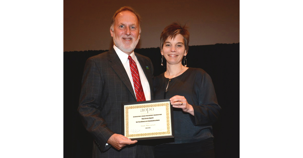 Susan Mau Larson of Minnesota Receives Award from Association of Organ Procurement Organizations